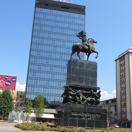Lux Apartment 8, Center, Free Parking Nisz Zewnętrze zdjęcie